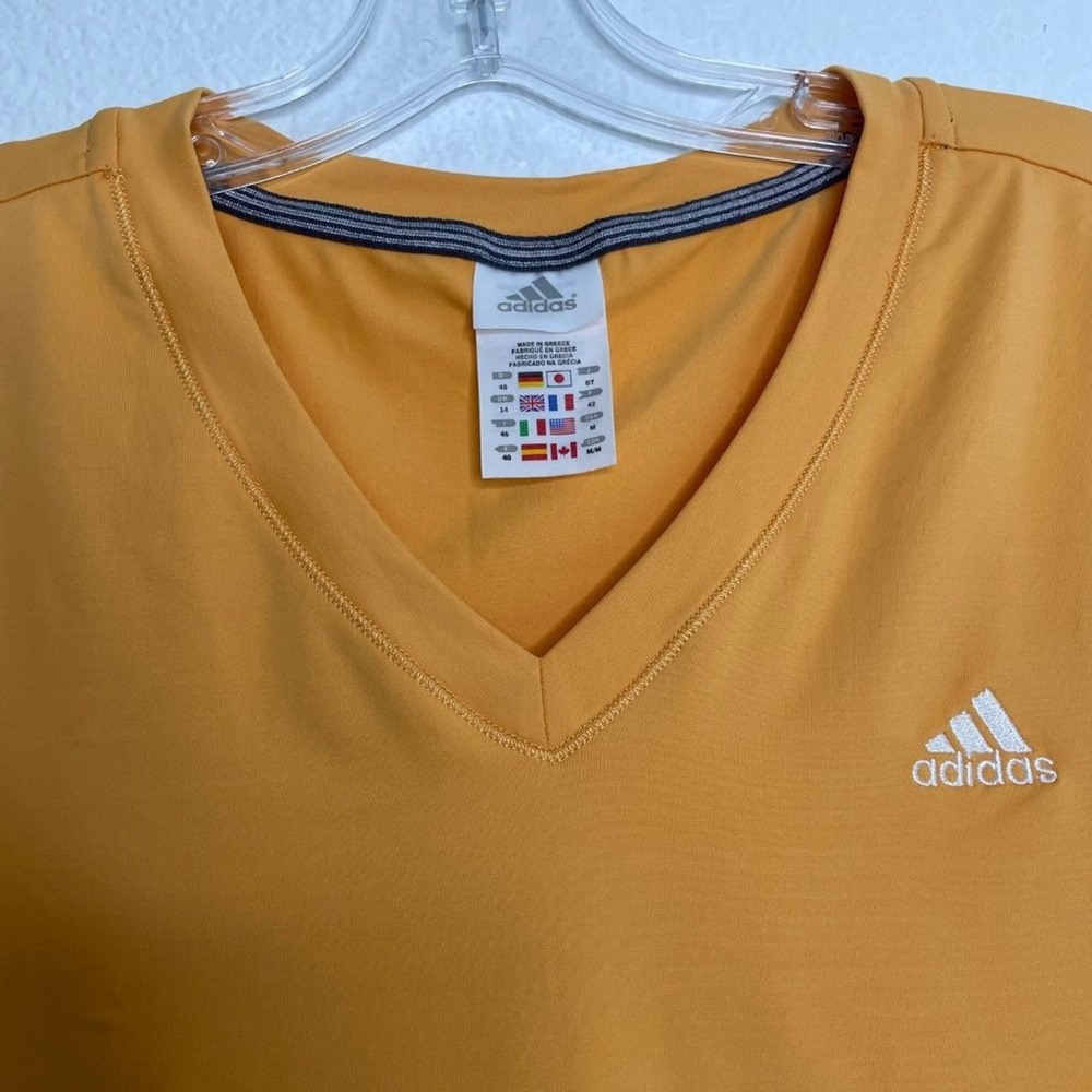 Adidas Climalite V-Neck Athletic T-Shirt Womens Medium Mustard Yellow Gold Sport - Picture 10 of 14